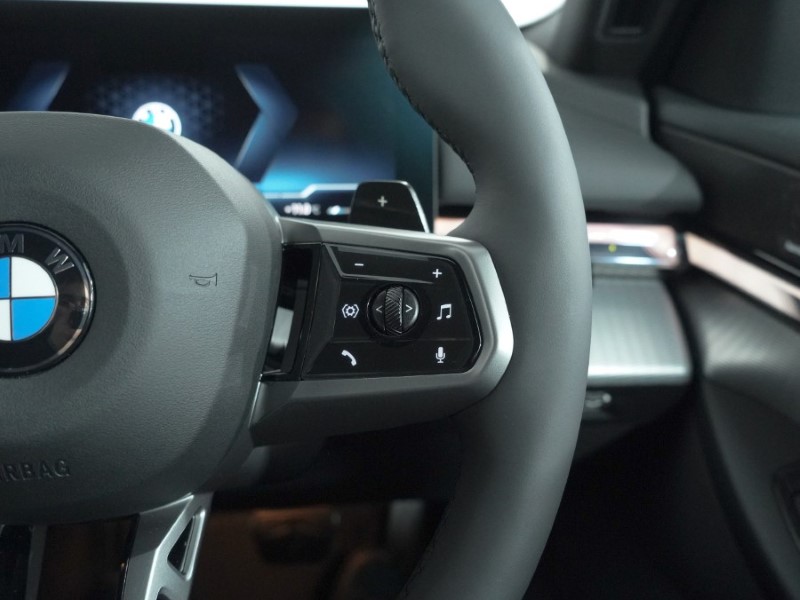  BMW 5 SERIES 520i M Sport Pro 5dr Auto 5168725