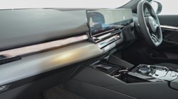 BMW 5 SERIES 520i M Sport Pro 5dr Auto 5168711