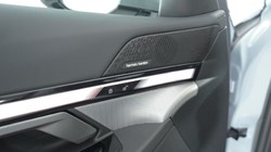 BMW 5 SERIES 520i M Sport Pro 5dr Auto 5168712