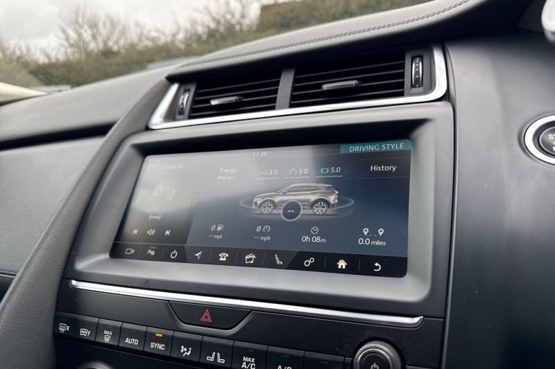 2019 (69) JAGUAR E-PACE 2.0d S 5dr 2WD 5059980