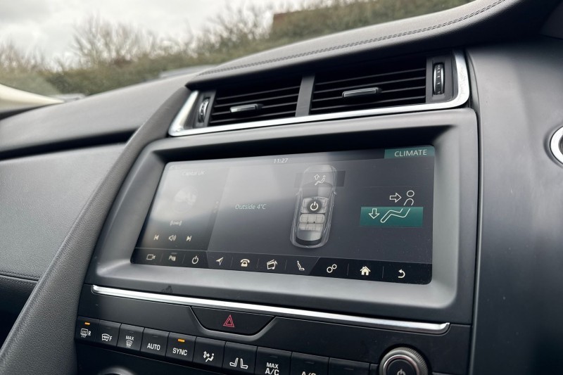 2019 (69) JAGUAR E-PACE 2.0d S 5dr 2WD 5059975