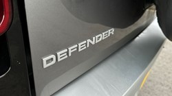 2021 (21) LAND ROVER DEFENDER 3.0 D250 SE 110 5dr Auto [7 Seat] 2939014