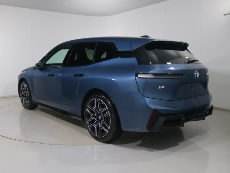  BMW iX 300kW xDrive45 M Sport 101kWh 5dr Auto [Pro Pack]