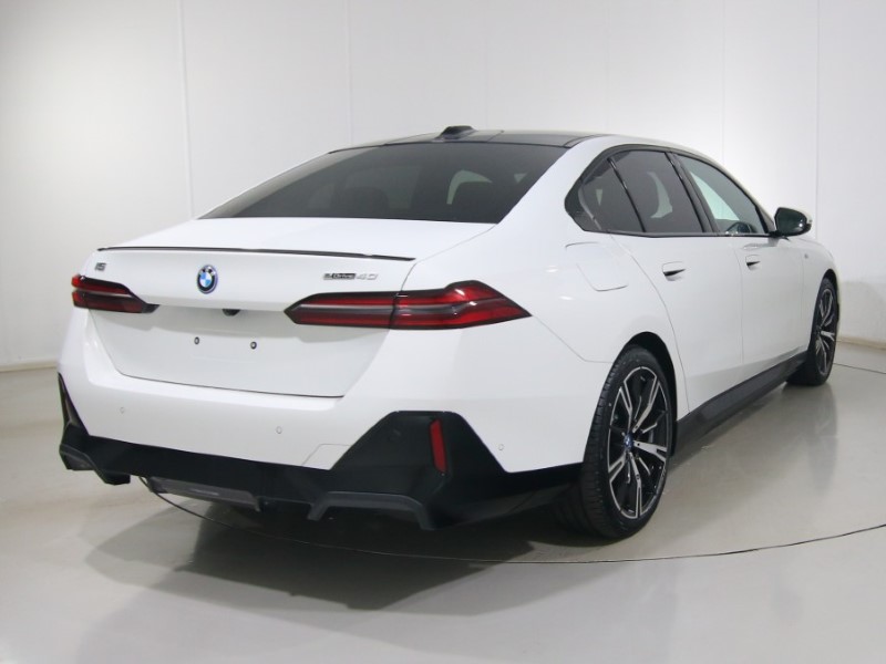  BMW I5 250kW eDr40 M Sport Pro 84kWh 4dr Auto Comf PLUS/22kW 4675866