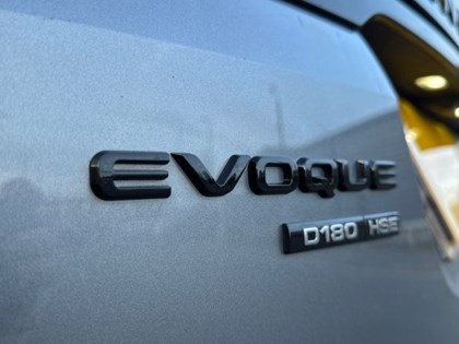 2020 (70) LAND ROVER RANGE ROVER EVOQUE 2.0 D180 R-Dynamic HSE 5dr Auto