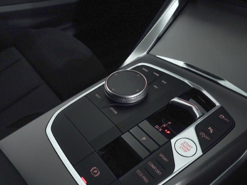  BMW 2 SERIES 220i M Sport 2dr Step Auto 4744639