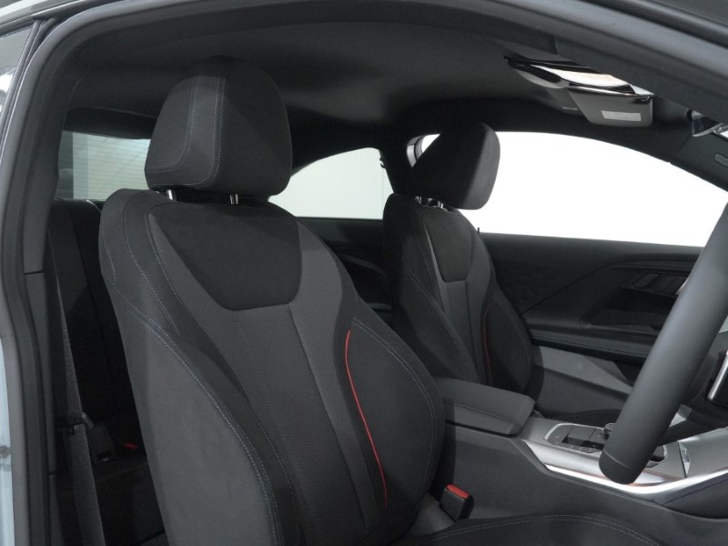  BMW 2 SERIES 220i M Sport 2dr Step Auto 4744629