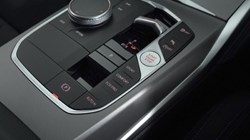 BMW 2 SERIES 220i M Sport 2dr Step Auto 4744640