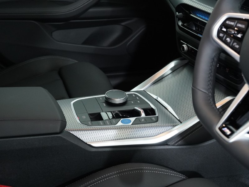 2025 (75) BMW I4 250kW eDrive40 M Sport 83.9kWh 5dr Auto [Pro Pack] 4766459