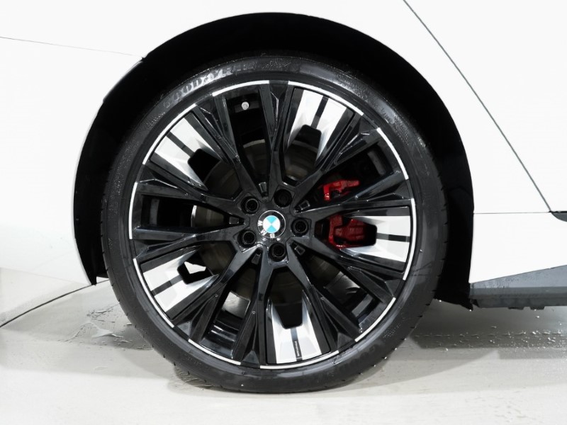 2025 (75) BMW I4 250kW eDrive40 M Sport 83.9kWh 5dr Auto [Pro Pack] 4766445