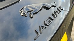 2022 (22) JAGUAR F-PACE 5.0 V8 550 SVR 5dr Auto AWD 2949176