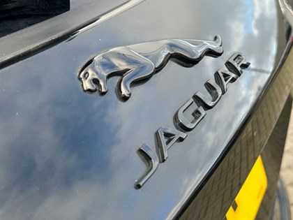 2022 (22) JAGUAR F-PACE 5.0 V8 550 SVR 5dr Auto AWD