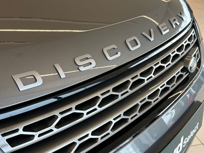 2019 (19) LAND ROVER DISCOVERY 3.0 D300 Dynamic SE 5dr Auto