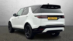 2021 (21) LAND ROVER DISCOVERY 3.0 D300 R-Dynamic HSE 5dr Auto 1