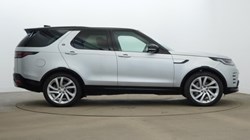 2022 (22) LAND ROVER DISCOVERY 3.0 D300 R-Dynamic HSE 5dr Auto 2953537
