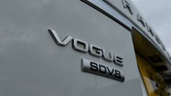 2018 (18) LAND ROVER RANGE ROVER 4.4 SDV8 Vogue 4dr Auto 3019671