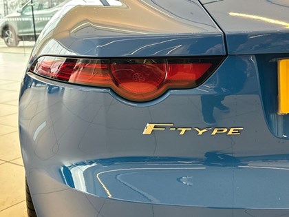 2019 (19) JAGUAR F-TYPE 2.0 R-Dynamic 2dr Auto