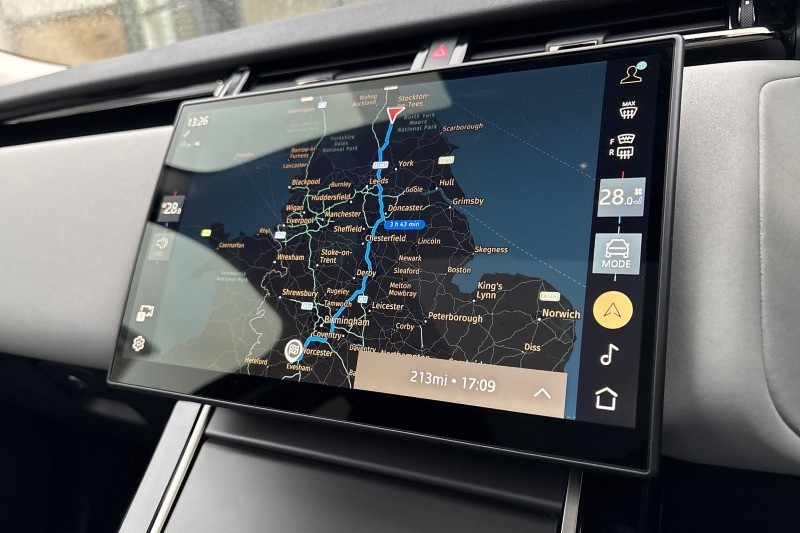 2025 (74) LAND ROVER RANGE ROVER VELAR 2.0 D200 MHEV Dynamic SE 5dr Auto 5029519