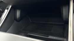 2025 (74) LAND ROVER RANGE ROVER VELAR 2.0 D200 MHEV Dynamic SE 5dr Auto 5029546