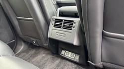 2025 (25) LAND ROVER DISCOVERY 3.0 D350 Dynamic SE 5dr Auto 5116412