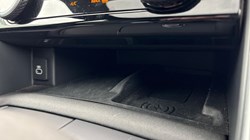 2025 (25) LAND ROVER DISCOVERY 3.0 D350 Dynamic SE 5dr Auto 5116433