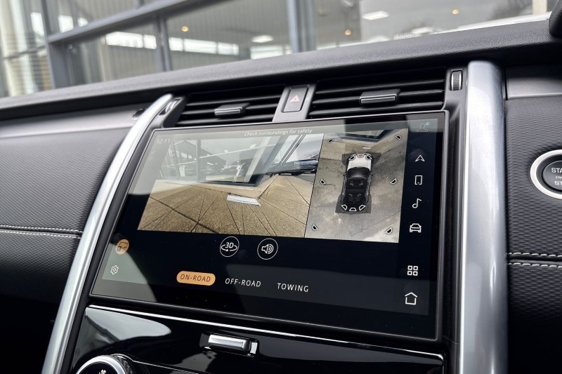 2025 (25) LAND ROVER DISCOVERY 3.0 D350 Dynamic SE 5dr Auto 5116427