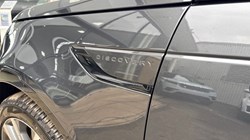 2025 (25) LAND ROVER DISCOVERY 3.0 D350 Dynamic SE 5dr Auto 5116414