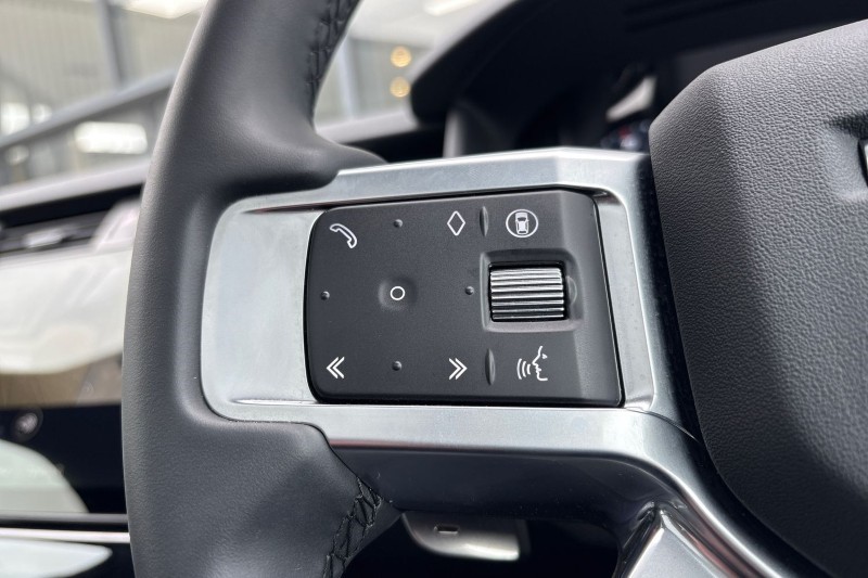 2025 (25) LAND ROVER DISCOVERY 3.0 D350 Dynamic SE 5dr Auto 5116423