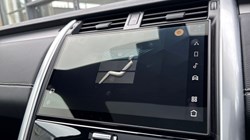 2025 (25) LAND ROVER DISCOVERY 3.0 D350 Dynamic SE 5dr Auto 5116429