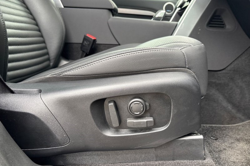 2025 (25) LAND ROVER DISCOVERY 3.0 D350 Dynamic SE 5dr Auto 5116419