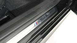 BMW 3 SERIES 320i M Sport 5dr Step Auto 5435955