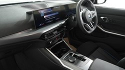 BMW 3 SERIES 320i M Sport 5dr Step Auto 5435941
