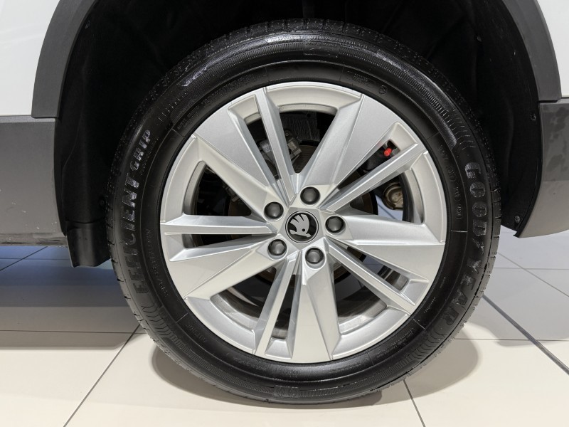  SKODA KAROQ 1.0 TSI 116 SE Edition 5dr 4885596