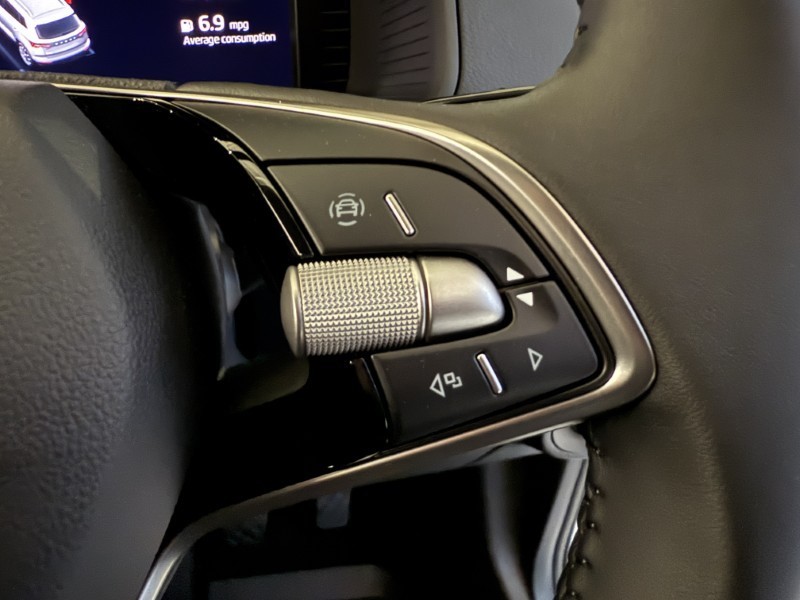  SKODA KAROQ 1.0 TSI 116 SE Edition 5dr 4885612