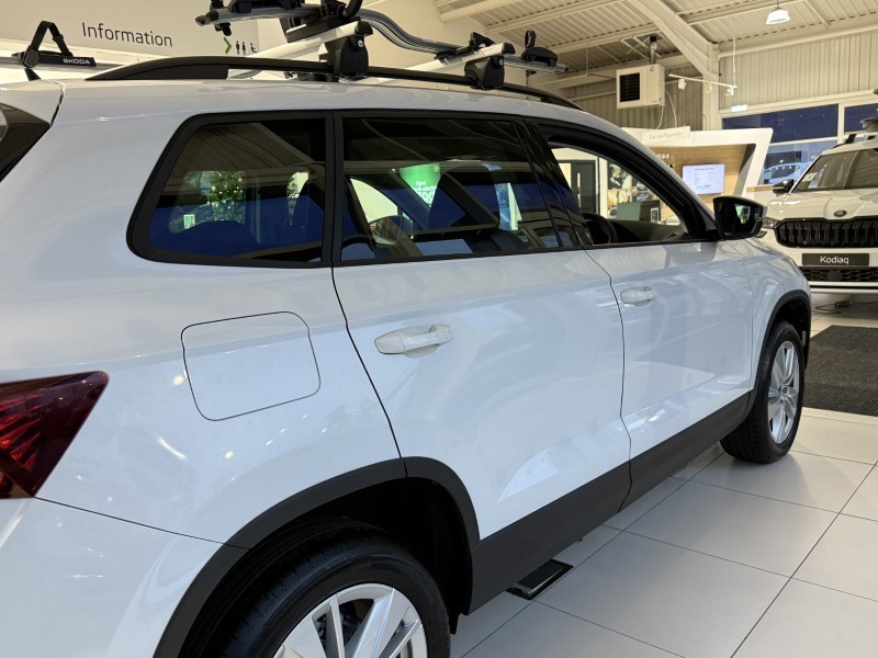  SKODA KAROQ 1.0 TSI 116 SE Edition 5dr 4885603