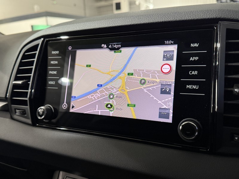  SKODA KAROQ 1.0 TSI 116 SE Edition 5dr 4885621