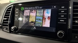 SKODA KAROQ 1.0 TSI 116 SE Edition 5dr 4885623