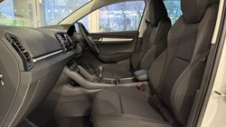 SKODA KAROQ 1.0 TSI 116 SE Edition 5dr 4885629