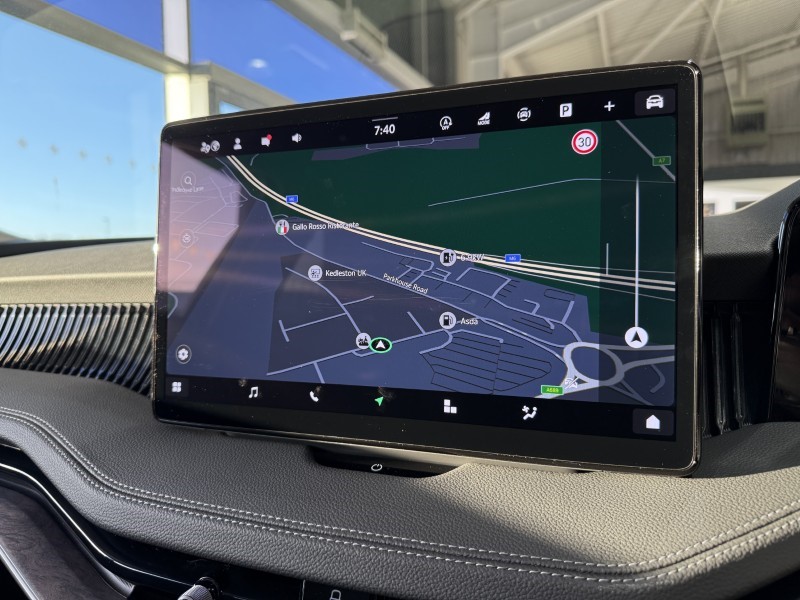  SKODA SUPERB 2.0 TSI Laurin  PLUS Klement 4X4 5dr DSG 4801270