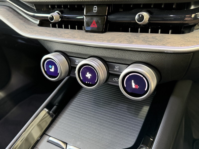  SKODA SUPERB 2.0 TSI Laurin  PLUS Klement 4X4 5dr DSG 4801264