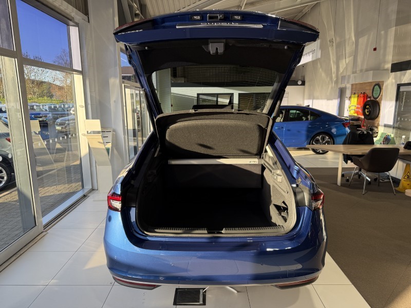  SKODA SUPERB 2.0 TSI Laurin  PLUS Klement 4X4 5dr DSG 4801244