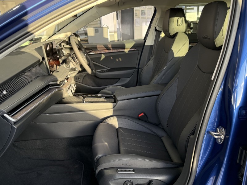  SKODA SUPERB 2.0 TSI Laurin  PLUS Klement 4X4 5dr DSG 4801281