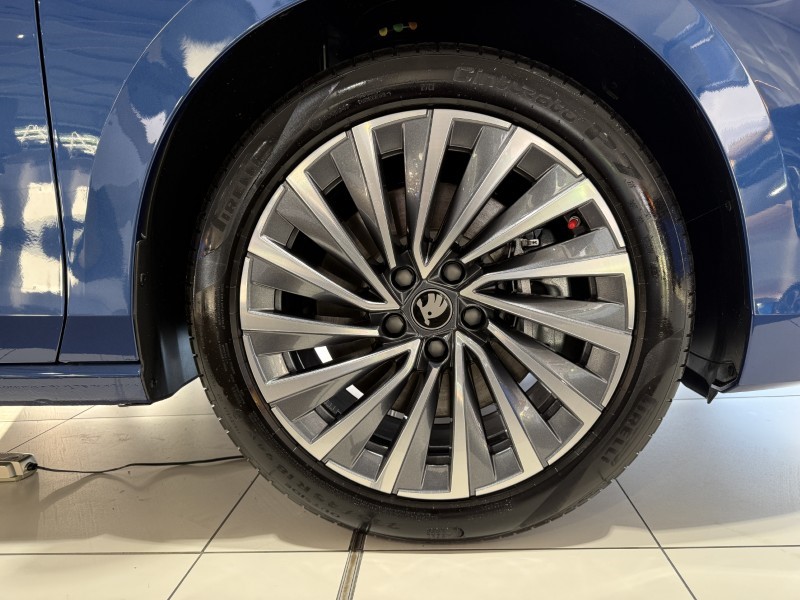  SKODA SUPERB 2.0 TSI Laurin  PLUS Klement 4X4 5dr DSG 4801241