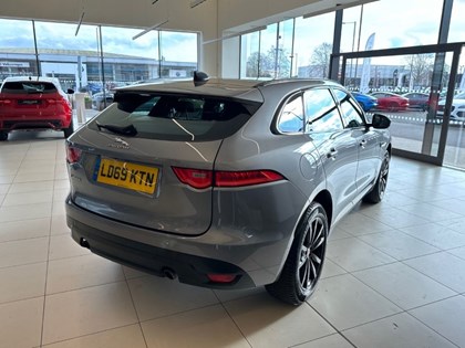 2019 (69) JAGUAR F-PACE 2.0 [250] Chequered Flag 5dr Auto AWD