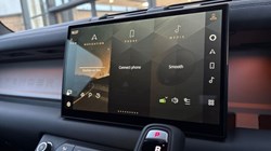 2025 (25) LAND ROVER DEFENDER 3.0 D250 X-Dynamic SE 90 3dr Auto 5025196