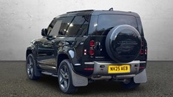 2025 (25) LAND ROVER DEFENDER 3.0 D250 X-Dynamic SE 90 3dr Auto 5025168