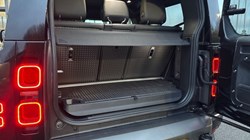 2025 (25) LAND ROVER DEFENDER 3.0 D250 X-Dynamic SE 90 3dr Auto 5025208