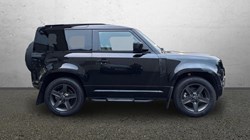 2025 (25) LAND ROVER DEFENDER 3.0 D250 X-Dynamic SE 90 3dr Auto 5025171
