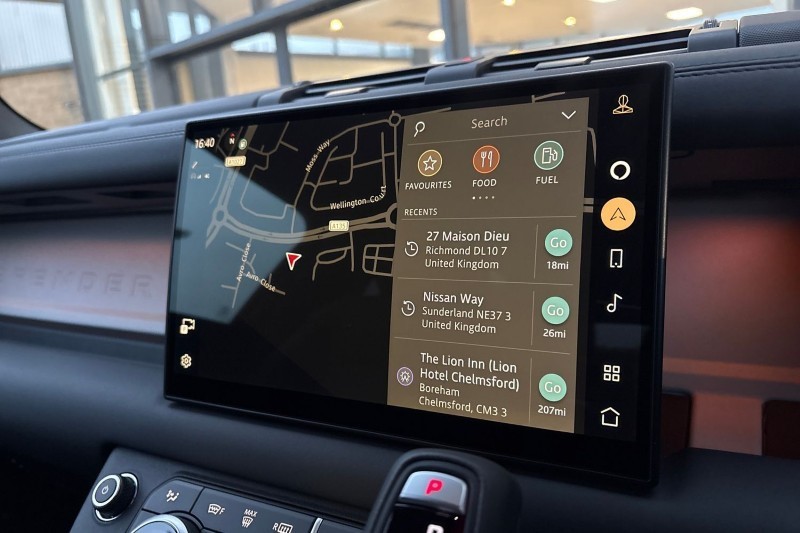 2025 (25) LAND ROVER DEFENDER 3.0 D250 X-Dynamic SE 90 3dr Auto 5025177