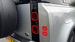 2020 (70) LAND ROVER DEFENDER 2.0 D240 First Edition 110 5dr Auto 5022794